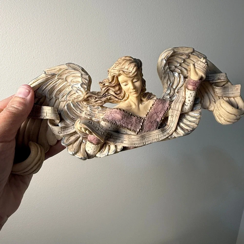 Vtg 1997 UDC United Design Angel Music Scroll Wall Plaque Resin 14